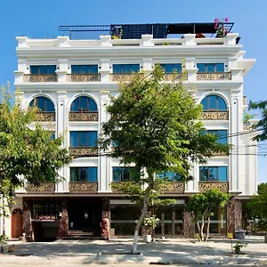 https://7-seven-sea-villa.dananghotels.net